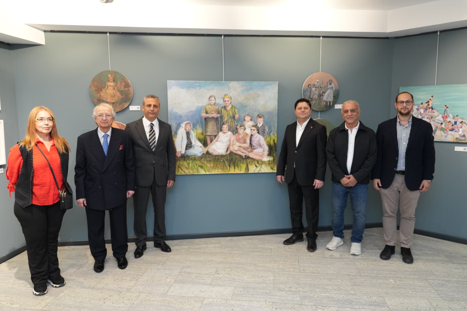 “12 Renk, Binlerce Umut” sergisi açıldı